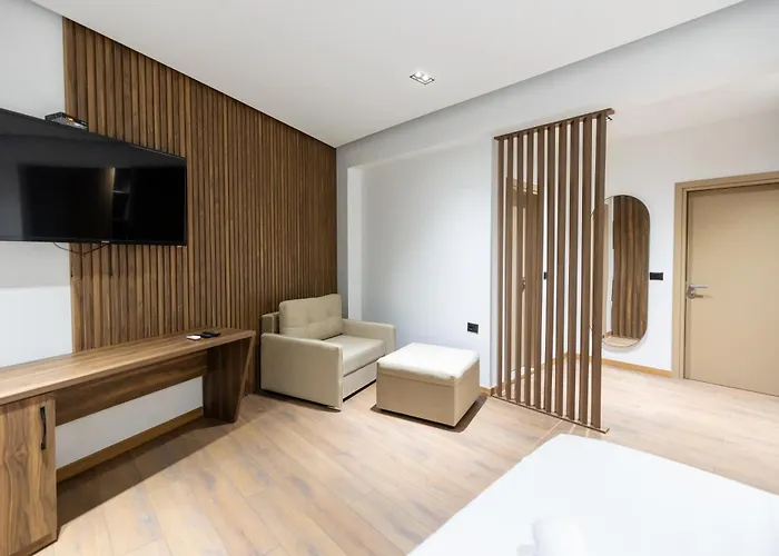 Tragjasi Hotel Orikumi