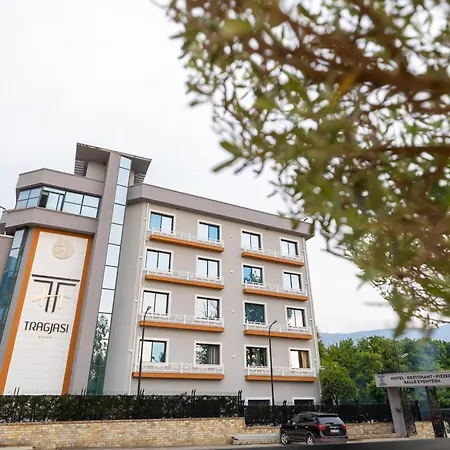 Otel Tragjasi 3*