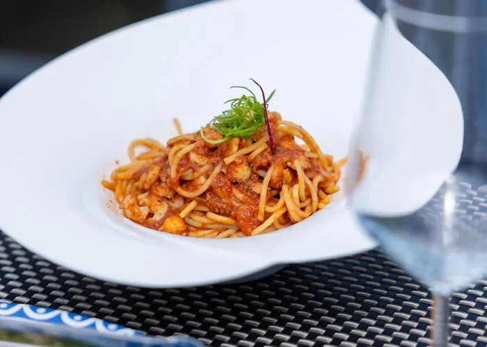 Tragjasi Hotel Orikum